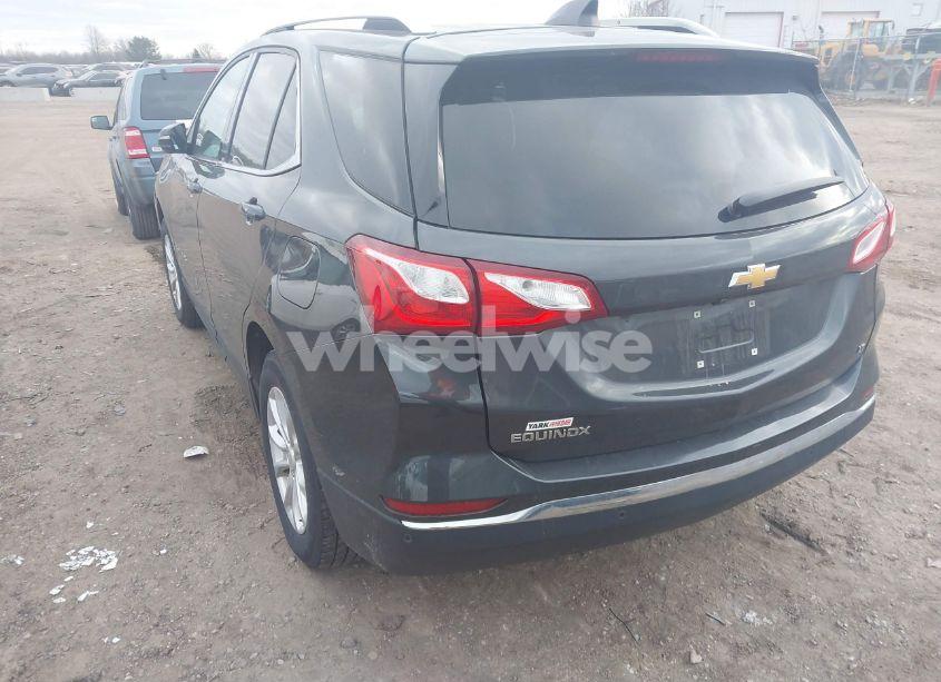 Photo 3 of 2018 Chevrolet Equinox LT (VIN 2GNAXJEV5J6138854)
