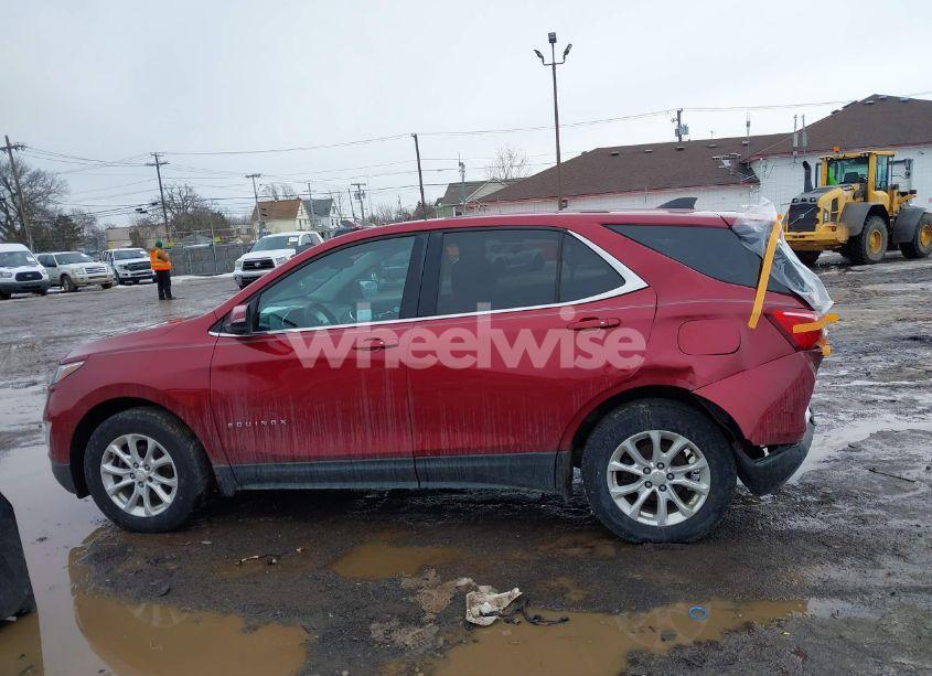 Photo 14 of 2018 Chevrolet Equinox LT (VIN 2GNAXJEV5J6146064)