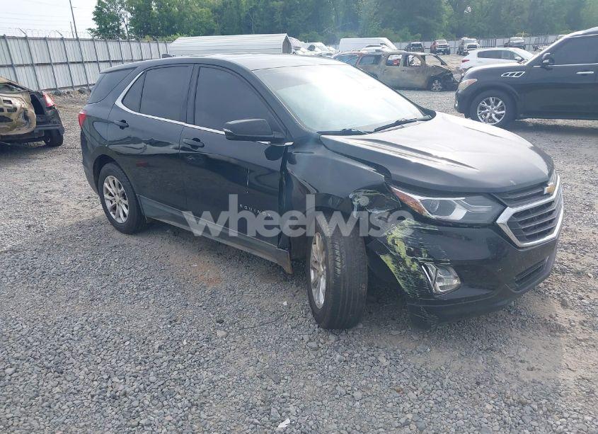 2018 Chevrolet Equinox LT (VIN 2GNAXJEV5J6175676) main photo