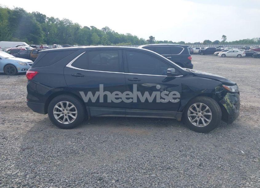 Photo 13 of 2018 Chevrolet Equinox LT (VIN 2GNAXJEV5J6175676)