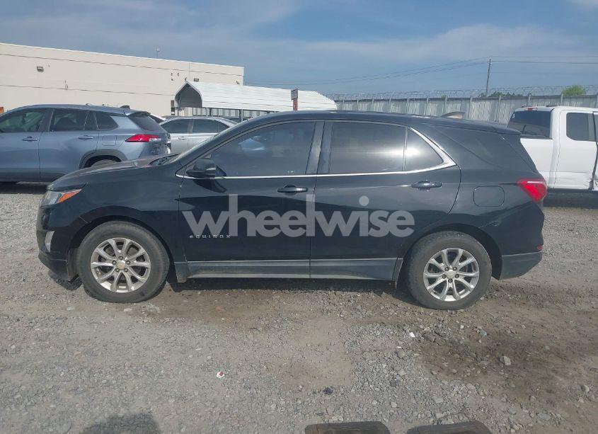 Photo 14 of 2018 Chevrolet Equinox LT (VIN 2GNAXJEV5J6175676)