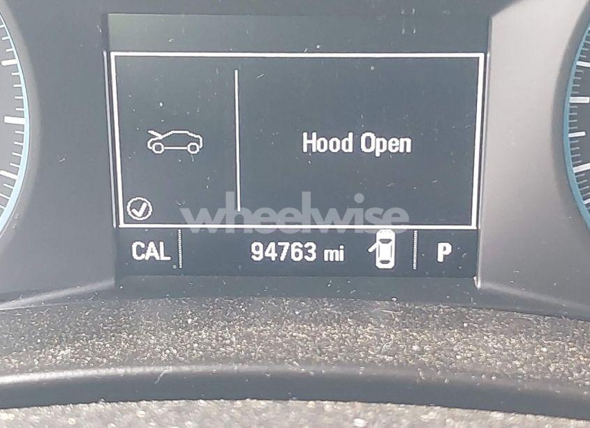 Photo 15 of 2018 Chevrolet Equinox LT (VIN 2GNAXJEV5J6175676)