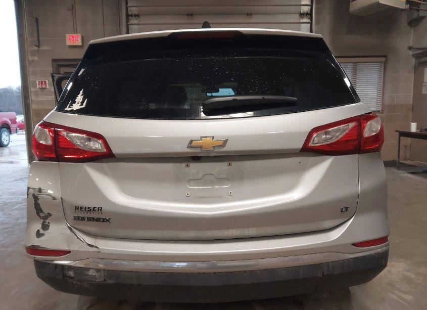 Photo 16 of 2018 Chevrolet Equinox LT (VIN 2GNAXJEV5J6205677)