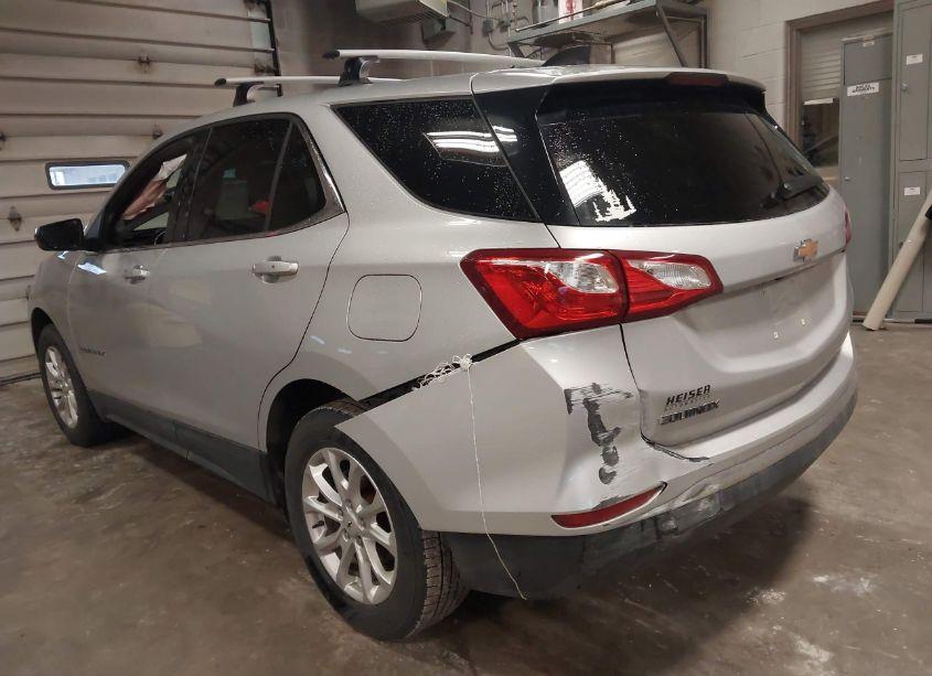 Photo 3 of 2018 Chevrolet Equinox LT (VIN 2GNAXJEV5J6205677)