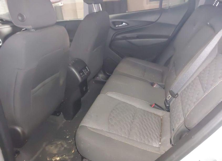 Photo 8 of 2018 Chevrolet Equinox LT (VIN 2GNAXJEV5J6205677)