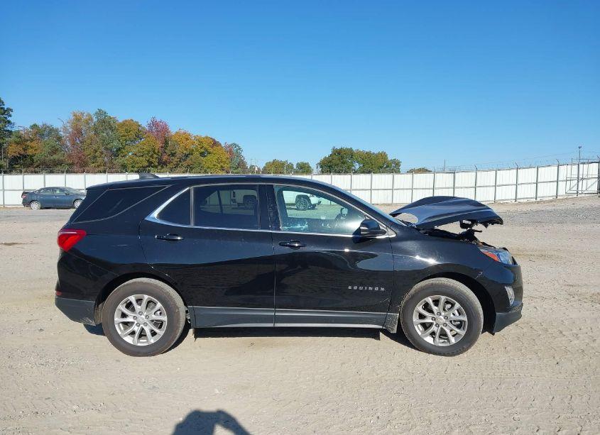 Photo 13 of 2018 Chevrolet Equinox LT (VIN 2GNAXJEV5J6224181)