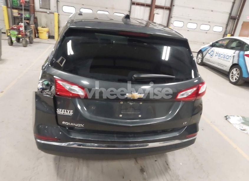 Photo 17 of 2018 Chevrolet Equinox LT (VIN 2GNAXJEV5J6286888)