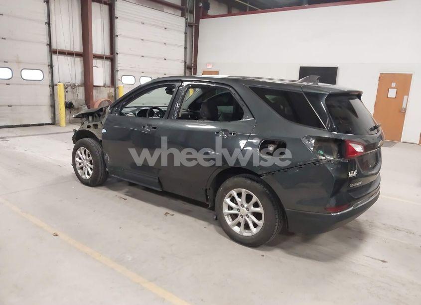 Photo 3 of 2018 Chevrolet Equinox LT (VIN 2GNAXJEV5J6286888)