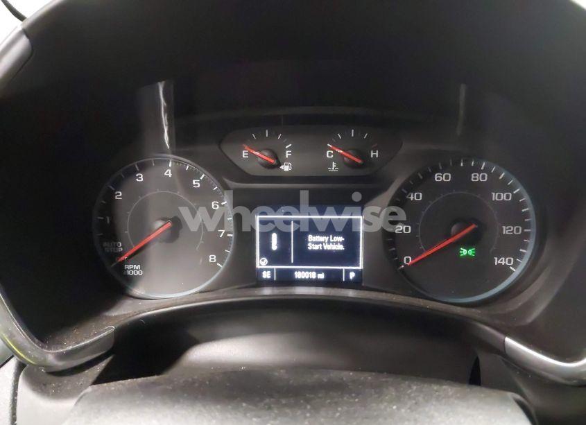 Photo 7 of 2018 Chevrolet Equinox LT (VIN 2GNAXJEV5J6286888)