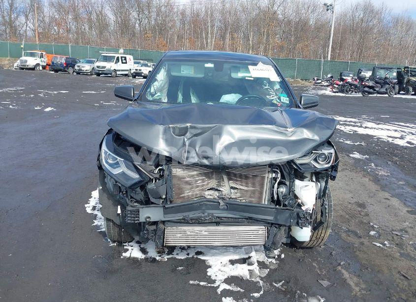 Photo 12 of 2018 Chevrolet Equinox LT (VIN 2GNAXJEV5J6303575)