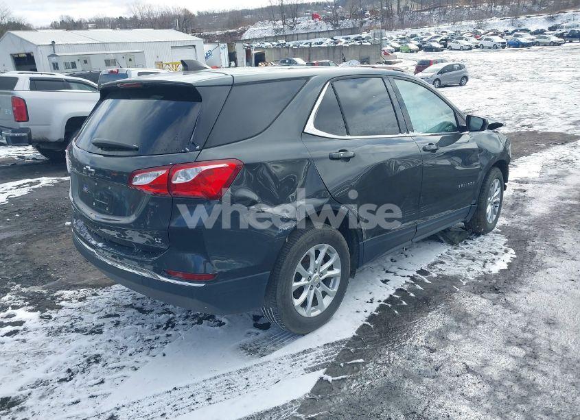 Photo 4 of 2018 Chevrolet Equinox LT (VIN 2GNAXJEV5J6303575)