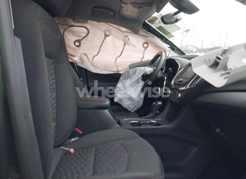 Photo 5 of 2018 Chevrolet Equinox LT (VIN 2GNAXJEV5J6303575)