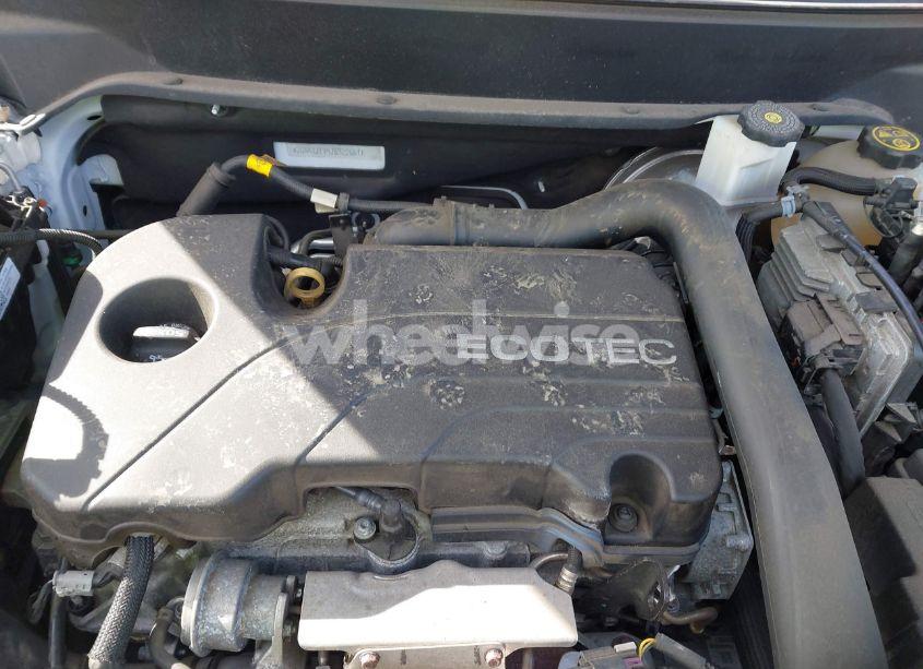 Photo 10 of 2018 Chevrolet Equinox LT (VIN 2GNAXJEV5J6322661)