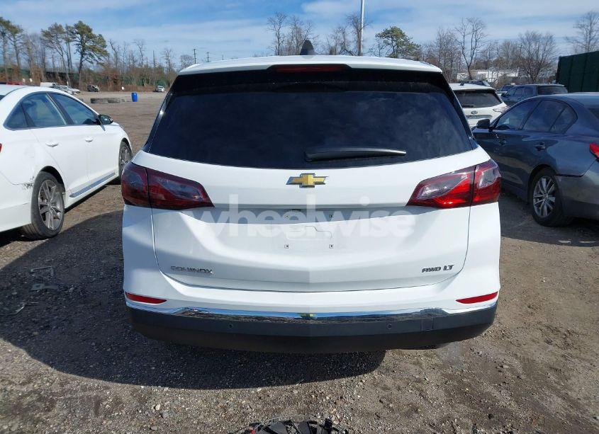 Photo 16 of 2018 Chevrolet Equinox LT (VIN 2GNAXJEV5J6322661)