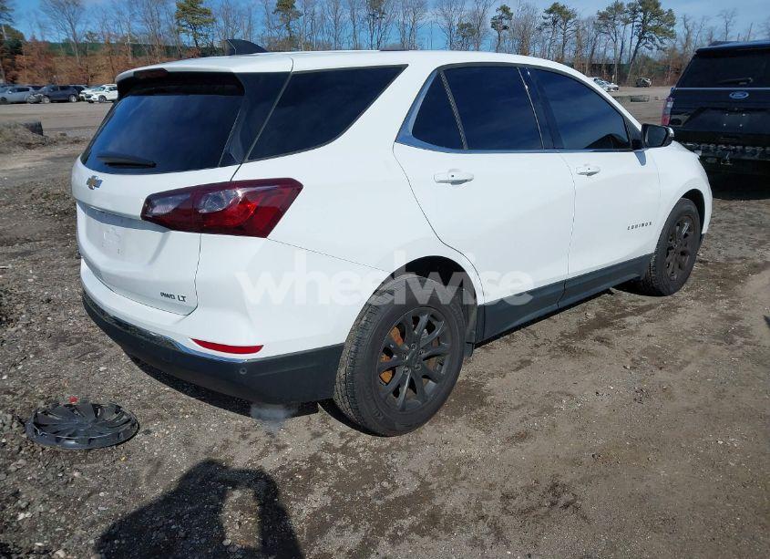Photo 4 of 2018 Chevrolet Equinox LT (VIN 2GNAXJEV5J6322661)