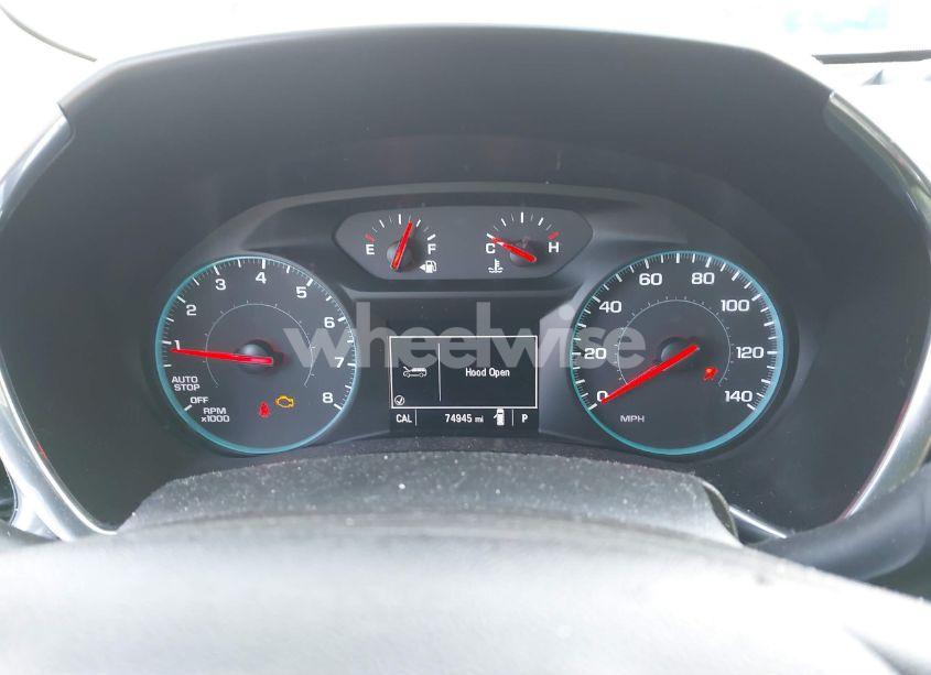 Photo 7 of 2018 Chevrolet Equinox LT (VIN 2GNAXJEV5J6322661)