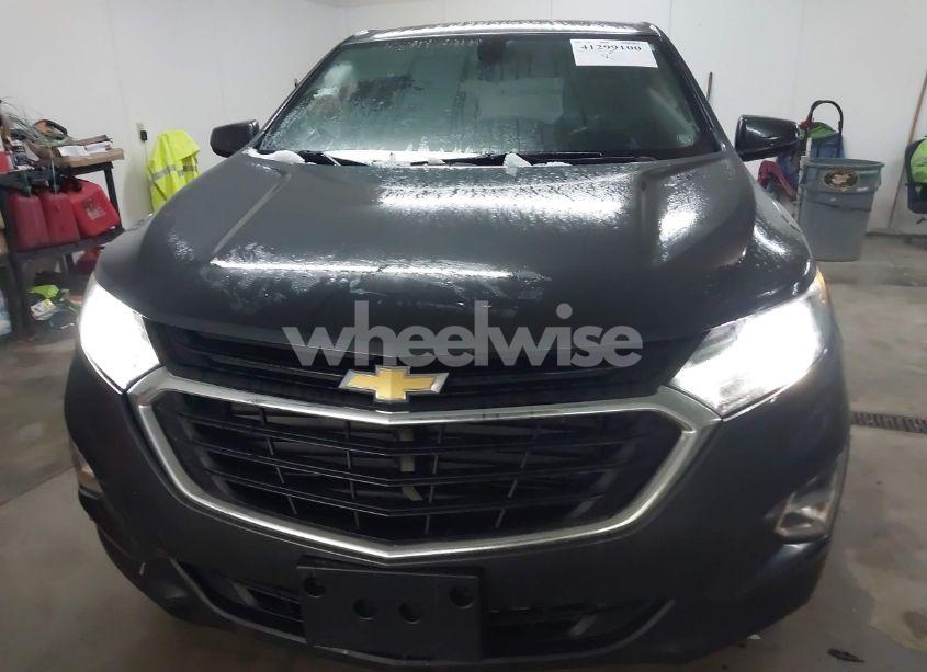Photo 12 of 2018 Chevrolet Equinox LT (VIN 2GNAXJEV5J6328590)