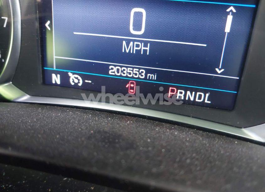 Photo 15 of 2019 Chevrolet Equinox LT (VIN 2GNAXJEV5K6168695)