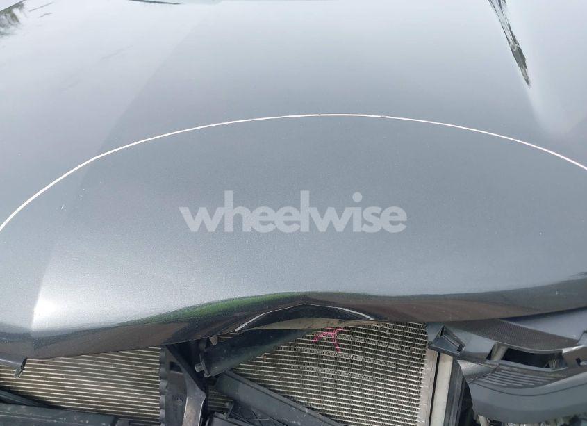 Photo 17 of 2019 Chevrolet Equinox LT (VIN 2GNAXJEV5K6168695)