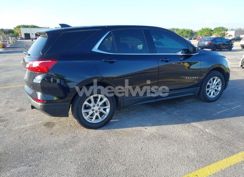 Photo 4 of 2020 Chevrolet Equinox FWD 2FL (VIN 2GNAXJEV5L6241310)