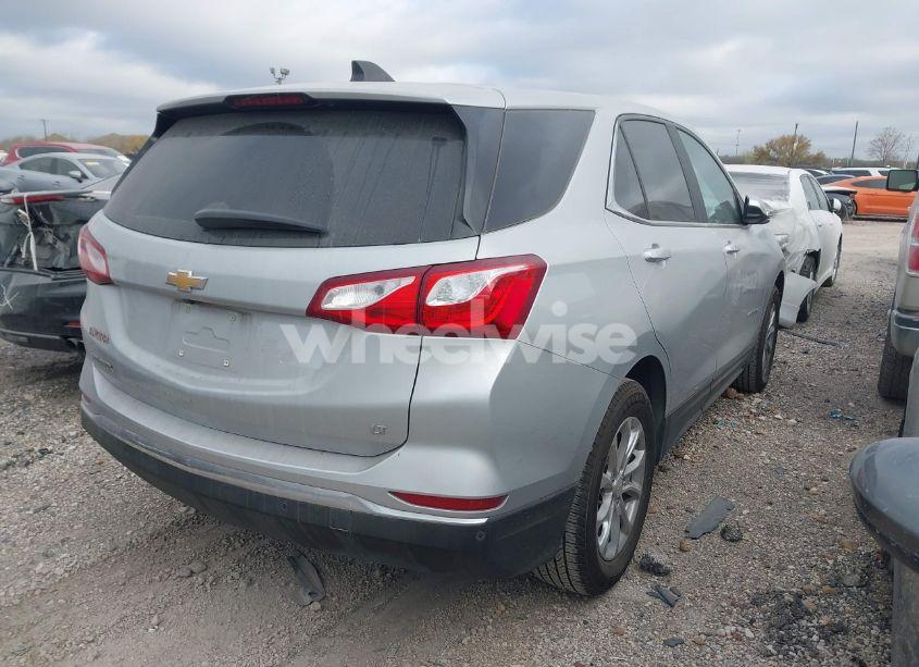 Photo 4 of 2021 Chevrolet Equinox FWD 2FL (VIN 2GNAXJEV5M6162026)