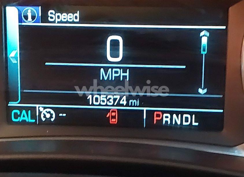 Photo 15 of 2018 Chevrolet Equinox LT (VIN 2GNAXJEV6J6209043)