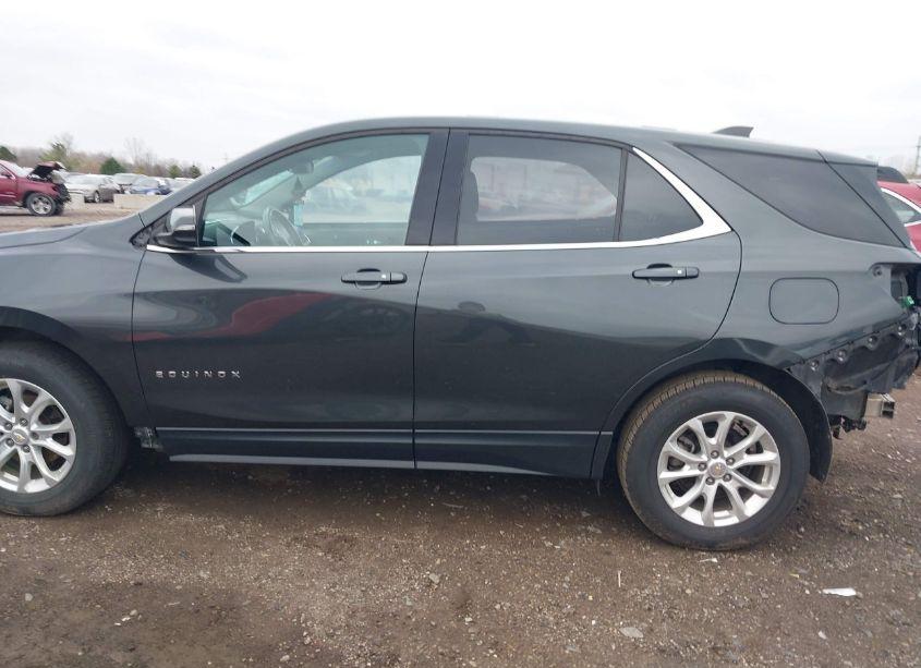 Photo 14 of 2018 Chevrolet Equinox LT (VIN 2GNAXJEV6J6222407)