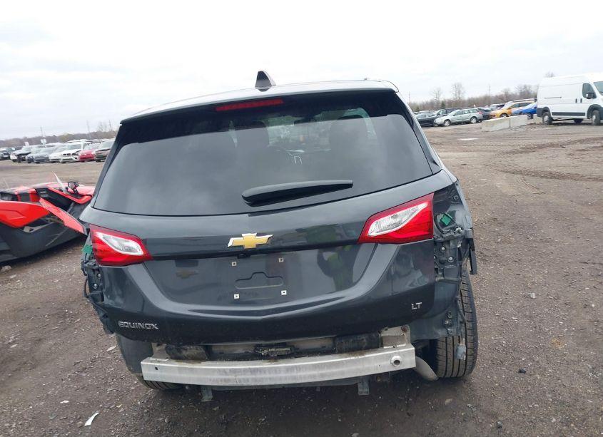 Photo 16 of 2018 Chevrolet Equinox LT (VIN 2GNAXJEV6J6222407)