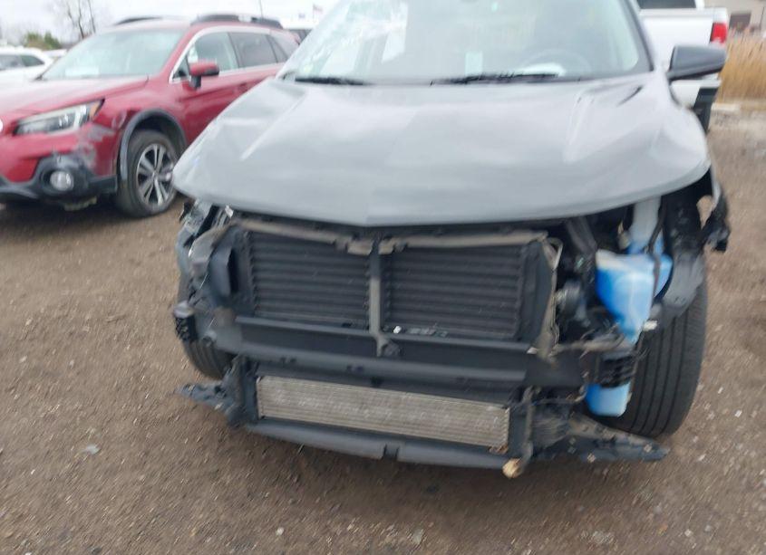 Photo 6 of 2018 Chevrolet Equinox LT (VIN 2GNAXJEV6J6222407)