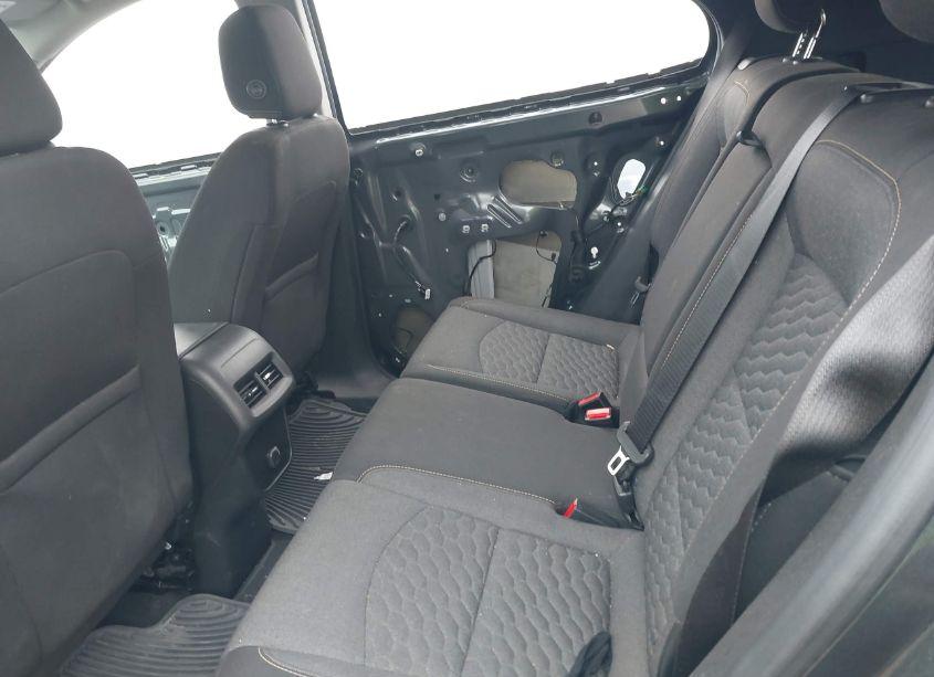 Photo 8 of 2018 Chevrolet Equinox LT (VIN 2GNAXJEV6J6222407)