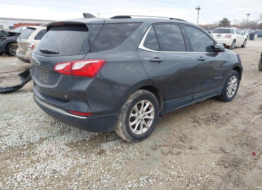 Photo 4 of 2018 Chevrolet Equinox LT (VIN 2GNAXJEV6J6237859)