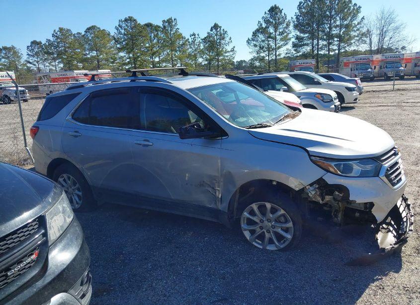 Photo 13 of 2018 Chevrolet Equinox LT (VIN 2GNAXJEV7J6128178)
