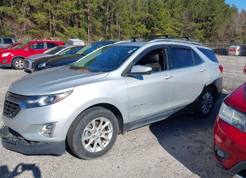 Photo 14 of 2018 Chevrolet Equinox LT (VIN 2GNAXJEV7J6128178)