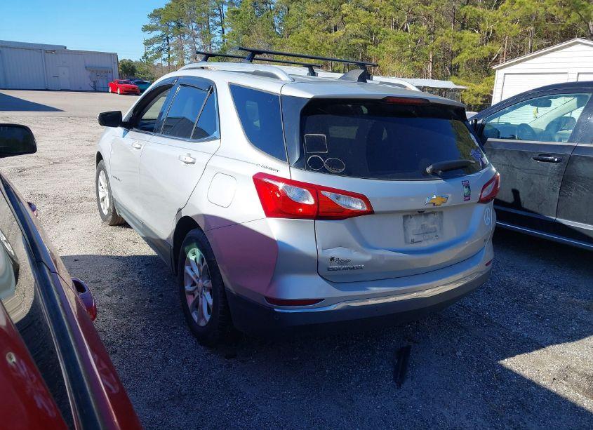 Photo 3 of 2018 Chevrolet Equinox LT (VIN 2GNAXJEV7J6128178)