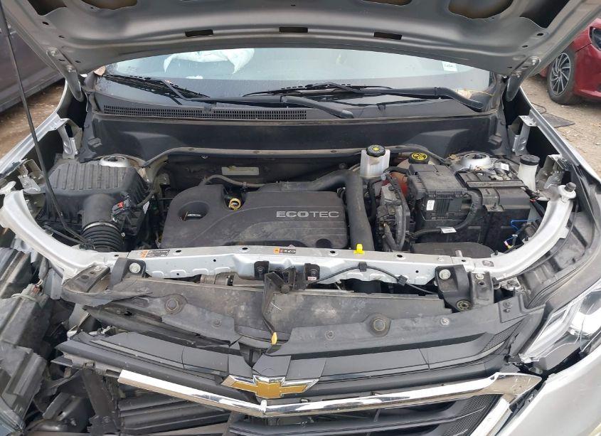 Photo 10 of 2018 Chevrolet Equinox LT (VIN 2GNAXJEV7J6131968)