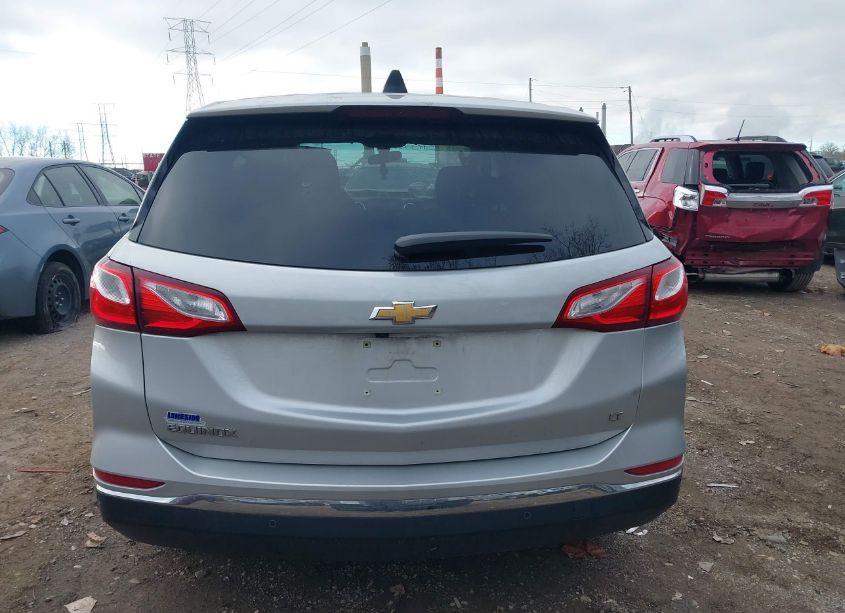 Photo 16 of 2018 Chevrolet Equinox LT (VIN 2GNAXJEV7J6131968)