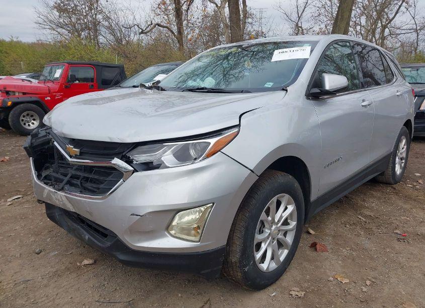 Photo 6 of 2018 Chevrolet Equinox LT (VIN 2GNAXJEV7J6131968)