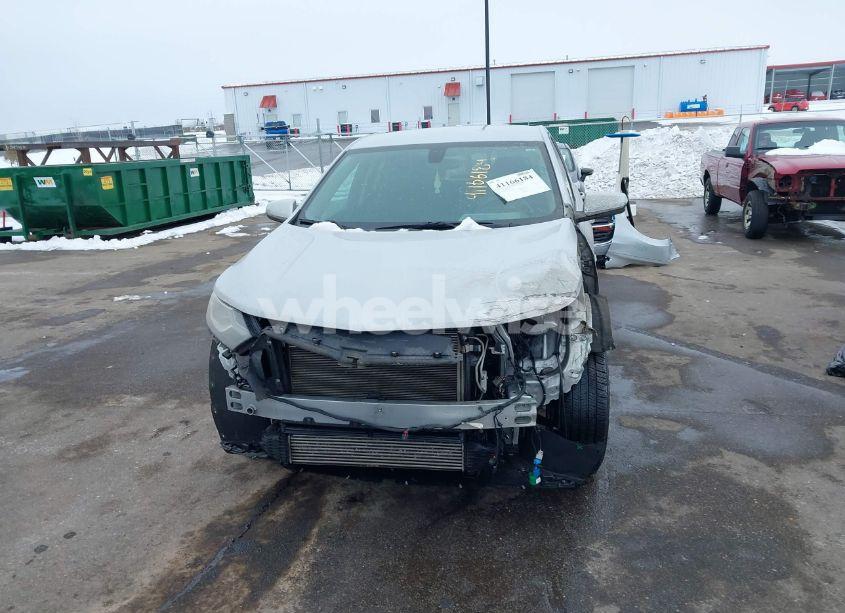 Photo 13 of 2018 Chevrolet Equinox LT (VIN 2GNAXJEV7J6163450)