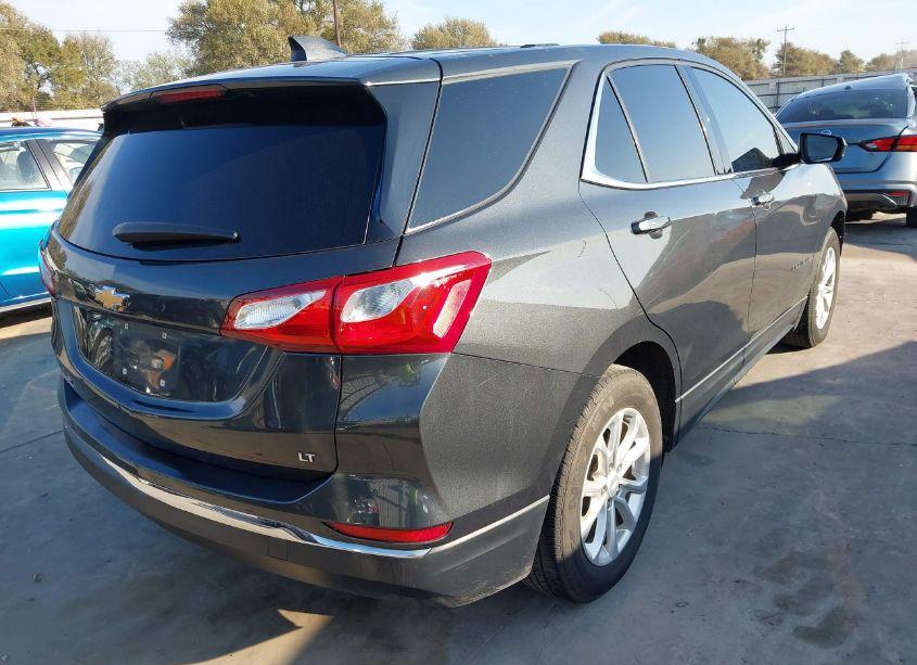 Photo 4 of 2018 Chevrolet Equinox LT (VIN 2GNAXJEV7J6229432)