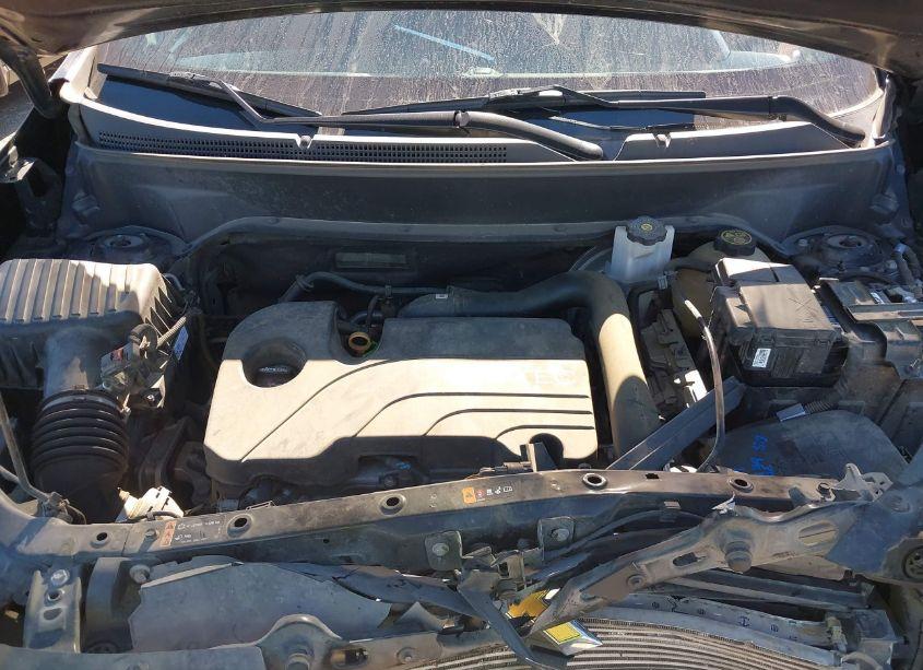 Photo 10 of 2018 Chevrolet Equinox LT (VIN 2GNAXJEV7J6259613)