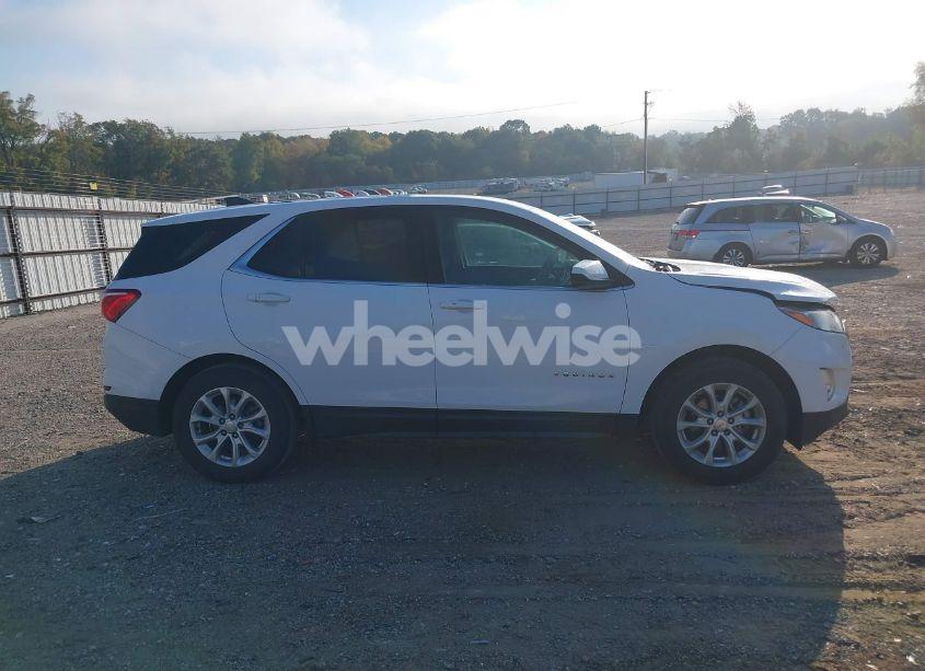 Photo 14 of 2018 Chevrolet Equinox LT (VIN 2GNAXJEV7J6259837)