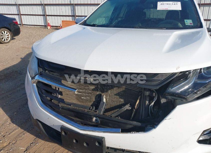 Photo 22 of 2018 Chevrolet Equinox LT (VIN 2GNAXJEV7J6259837)