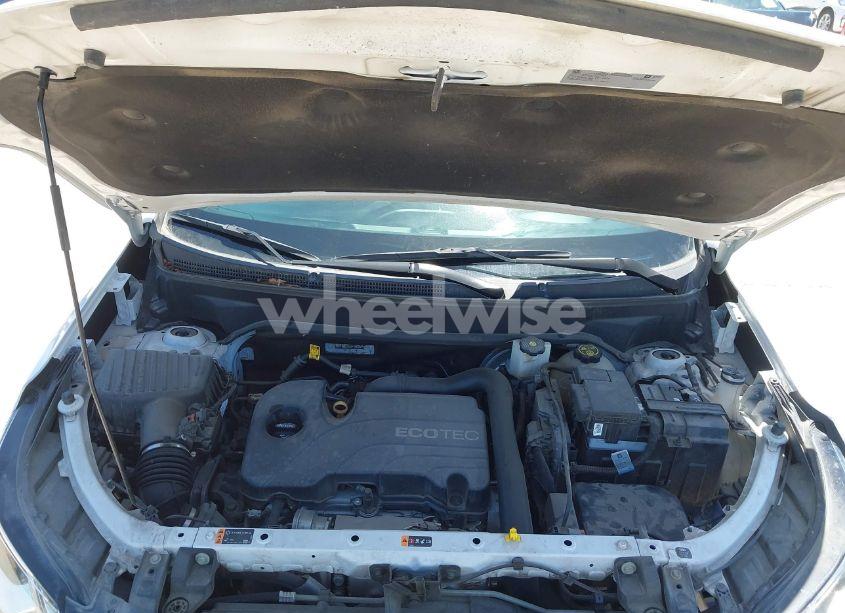 Photo 10 of 2018 Chevrolet Equinox LT (VIN 2GNAXJEV7J6297066)