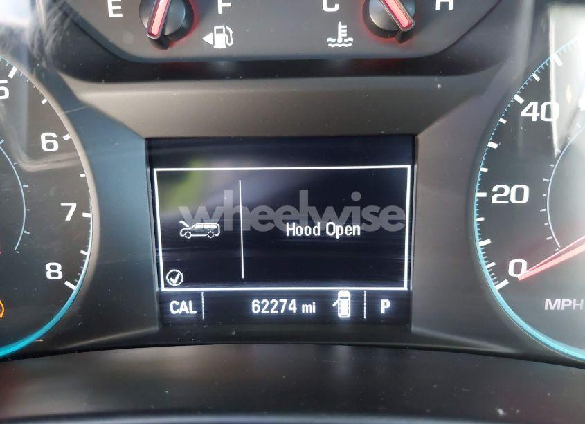 Photo 15 of 2018 Chevrolet Equinox LT (VIN 2GNAXJEV7J6297066)