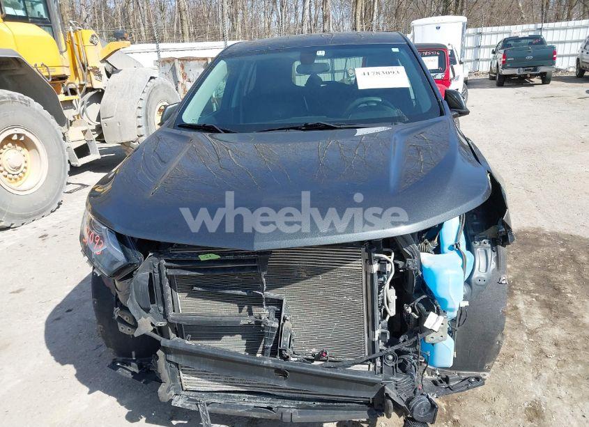 Photo 12 of 2018 Chevrolet Equinox LT (VIN 2GNAXJEV7J6306851)