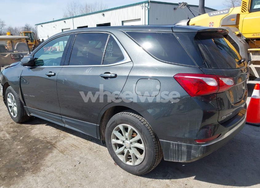 Photo 3 of 2018 Chevrolet Equinox LT (VIN 2GNAXJEV7J6306851)