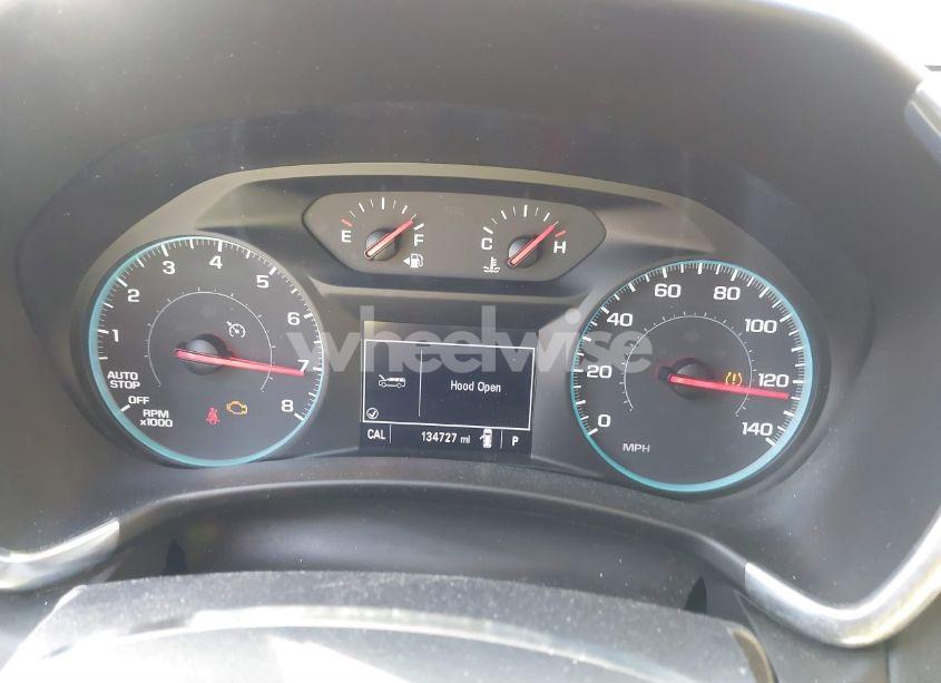 Photo 7 of 2018 Chevrolet Equinox LT (VIN 2GNAXJEV7J6306851)