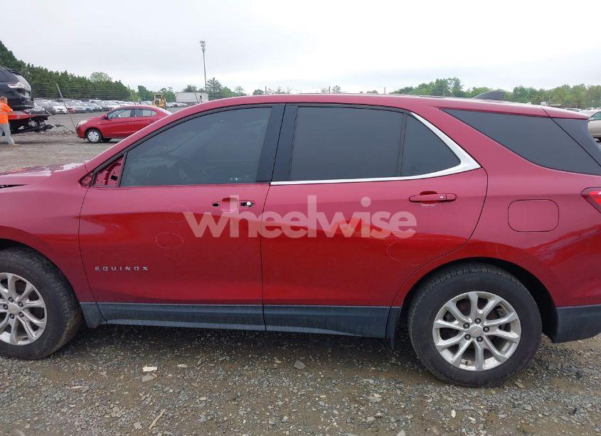 Photo 14 of 2018 Chevrolet Equinox LT (VIN 2GNAXJEV7J6314352)