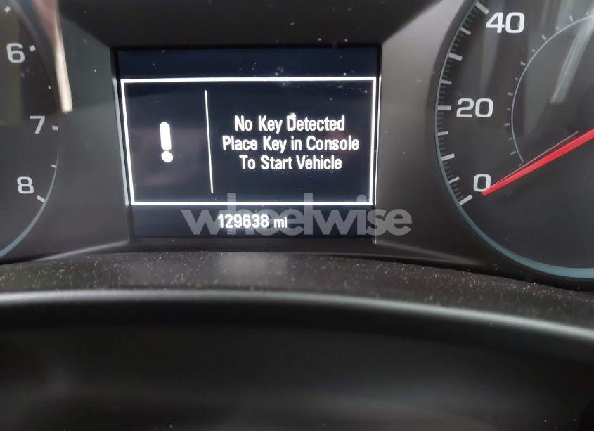 Photo 15 of 2018 Chevrolet Equinox LT (VIN 2GNAXJEV7J6314352)