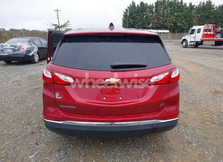 Photo 16 of 2018 Chevrolet Equinox LT (VIN 2GNAXJEV7J6314352)